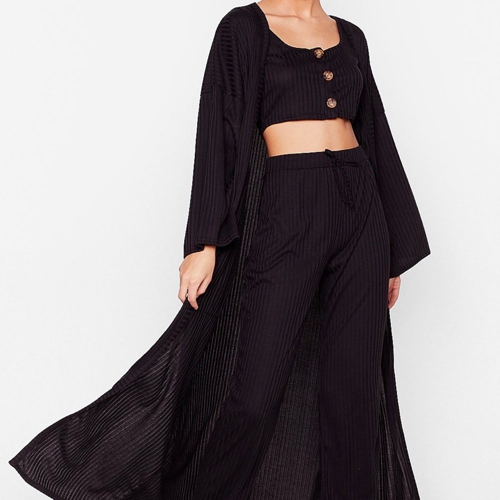 Black 3 piece lounge set